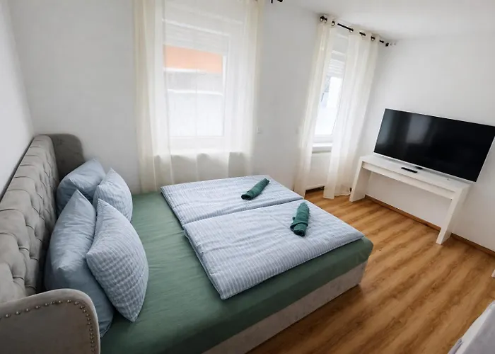 Apartment 2-zimmer-wohnung An Der Mosel Mit Terrasse